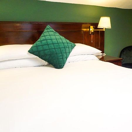 Manor House Hotel, Cockermouth Extérieur photo